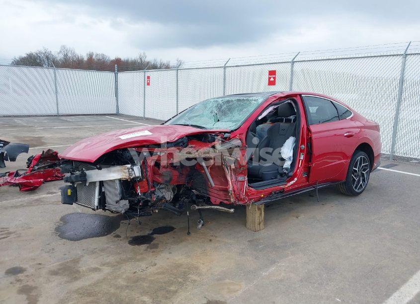 Photo 2 of 2021 Hyundai Sonata N LINE (VIN 5NPEK4JC7MH122301)