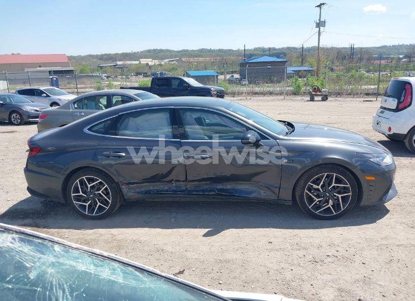 Photo 13 of 2022 Hyundai Sonata N LINE (VIN 5NPEK4JC7NH149497)