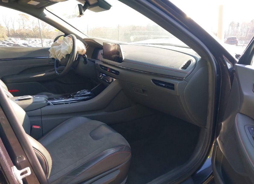 Photo 5 of 2021 Hyundai Sonata N LINE (VIN 5NPEK4JC8MH130147)
