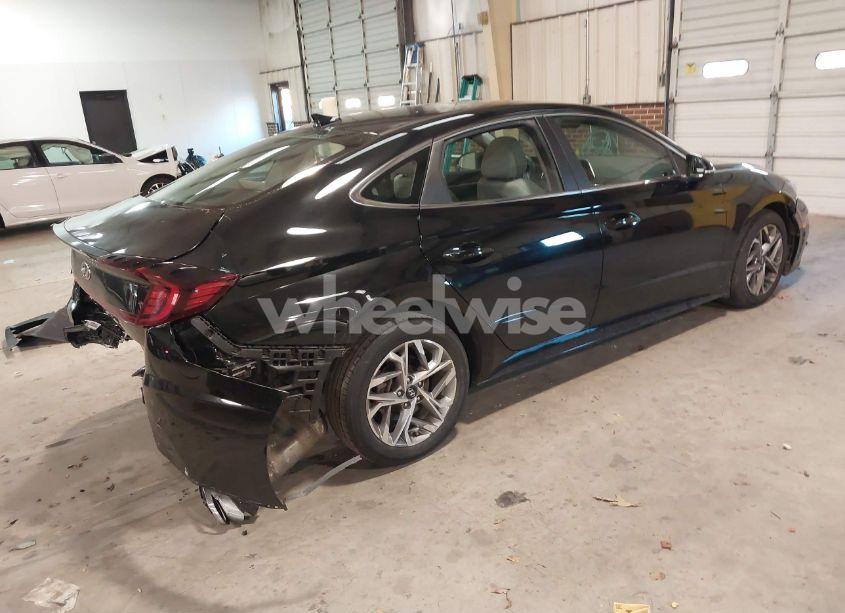 Photo 4 of 2021 Hyundai Sonata SEL (VIN 5NPEL4JA0MH077066)