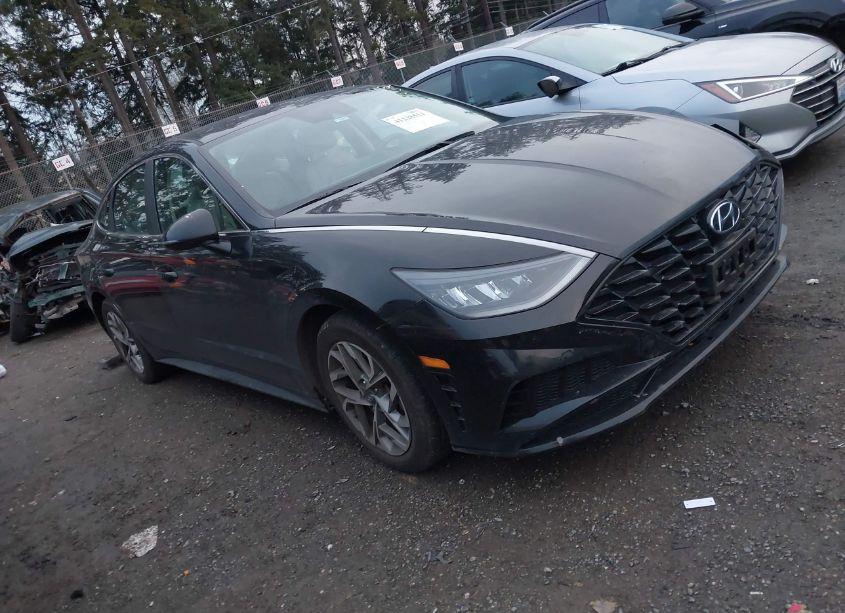 2021 Hyundai Sonata SEL (VIN 5NPEL4JA1MH084804) main photo