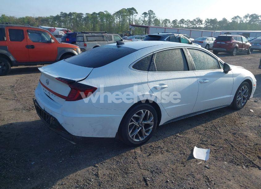 Photo 4 of 2021 Hyundai Sonata SEL (VIN 5NPEL4JA2MH067381)