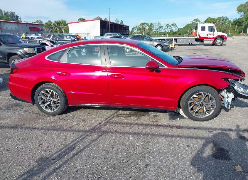 Photo 13 of 2021 Hyundai Sonata SEL (VIN 5NPEL4JA2MH102355)