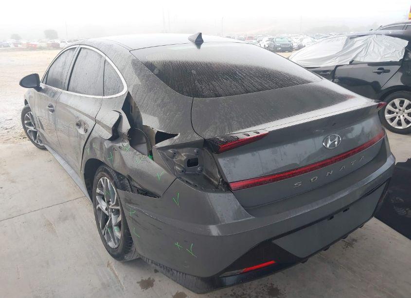 Photo 3 of 2021 Hyundai Sonata SEL (VIN 5NPEL4JA2MH106390)