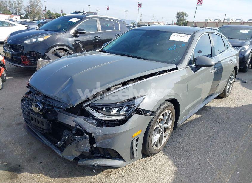 Photo 2 of 2021 Hyundai Sonata SEL (VIN 5NPEL4JA3MH118502)