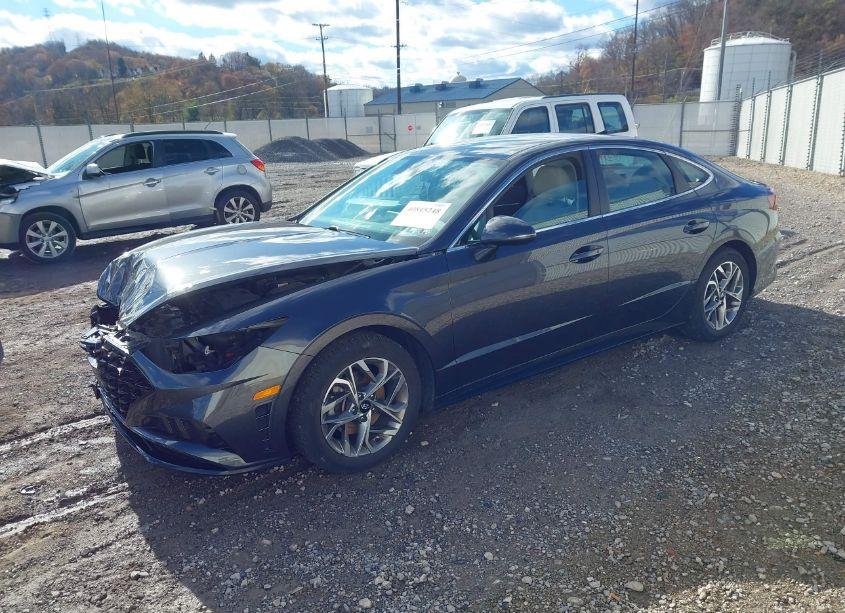 Photo 2 of 2021 Hyundai Sonata SEL (VIN 5NPEL4JA3MH121545)