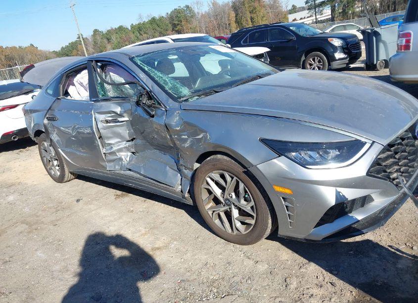 2021 Hyundai Sonata SEL (VIN 5NPEL4JA4MH068774) main photo