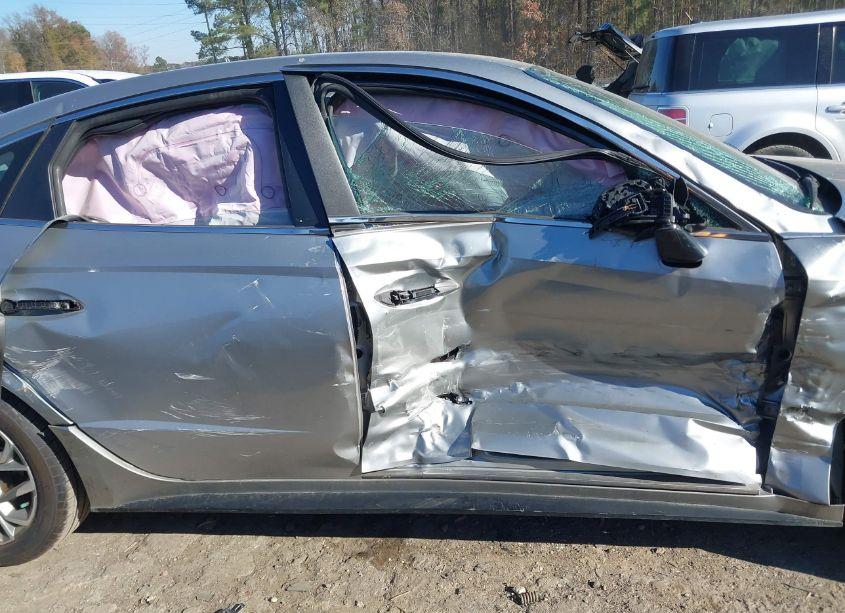 Photo 13 of 2021 Hyundai Sonata SEL (VIN 5NPEL4JA4MH068774)