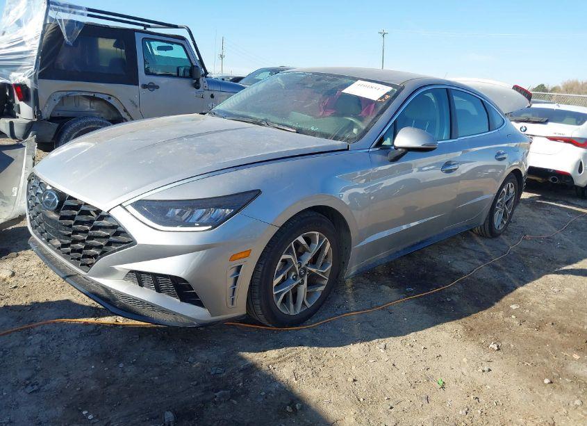 Photo 2 of 2021 Hyundai Sonata SEL (VIN 5NPEL4JA4MH068774)