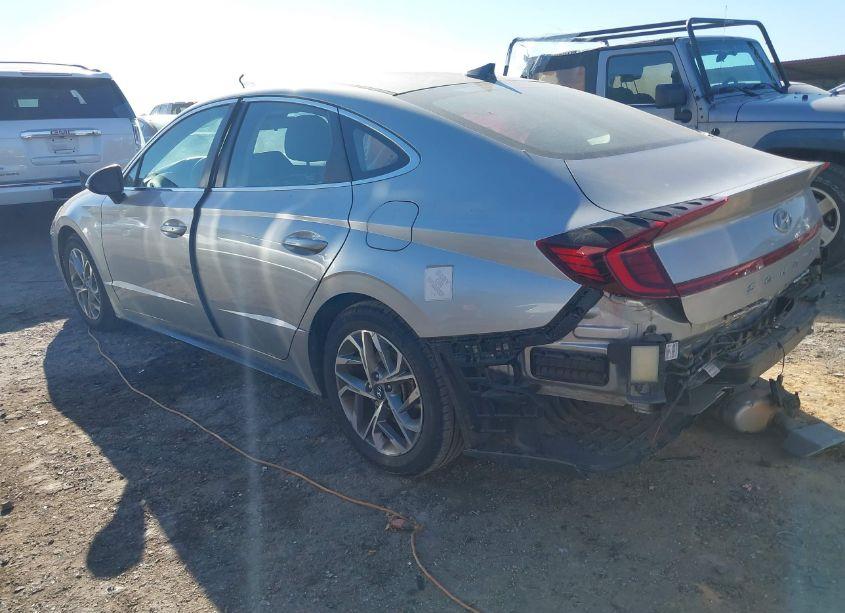 Photo 3 of 2021 Hyundai Sonata SEL (VIN 5NPEL4JA4MH068774)