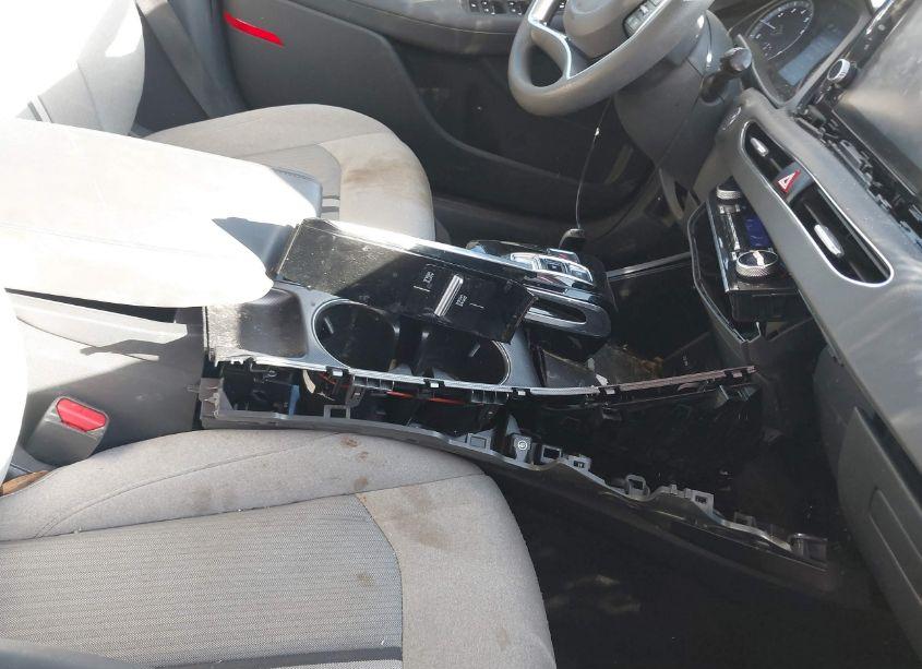 Photo 4 of 2021 Hyundai Sonata SEL (VIN 5NPEL4JA4MH068774)