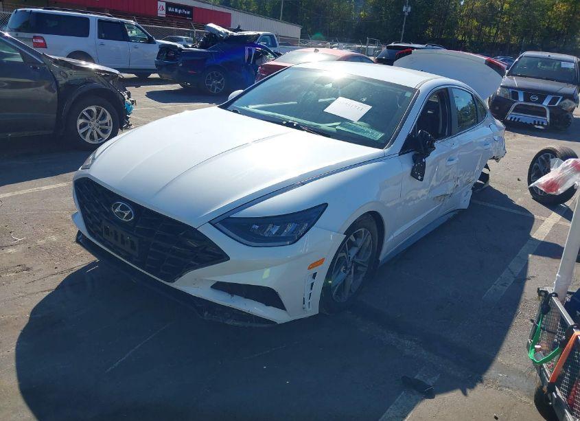 Photo 2 of 2021 Hyundai Sonata SEL (VIN 5NPEL4JA4MH084103)