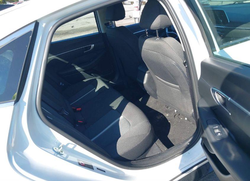 Photo 8 of 2021 Hyundai Sonata SEL (VIN 5NPEL4JA4MH084103)