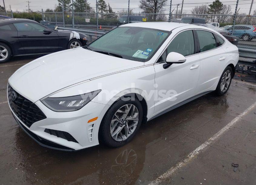Photo 2 of 2021 Hyundai Sonata SEL (VIN 5NPEL4JA7MH100830)