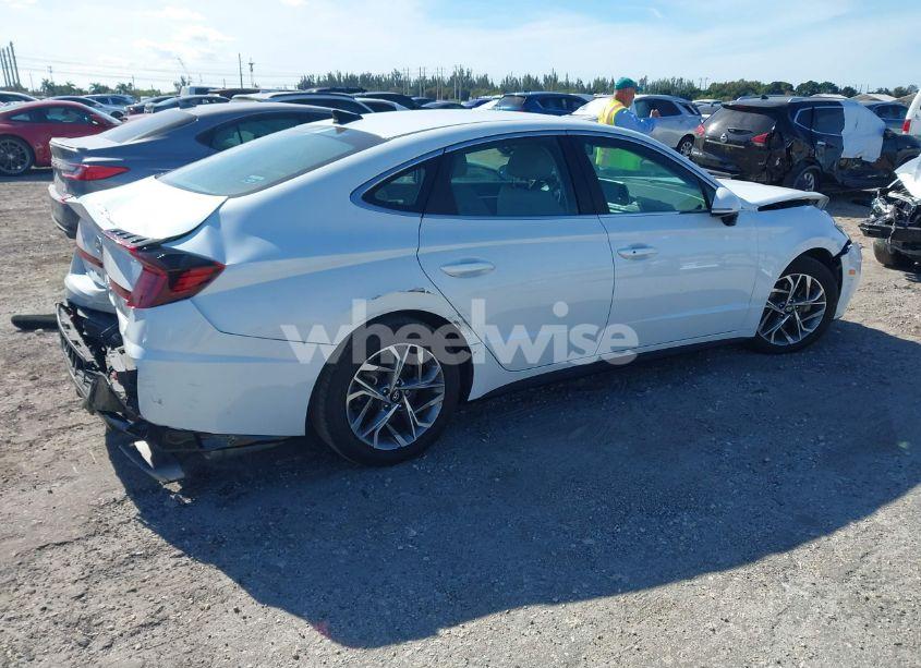 Photo 4 of 2021 Hyundai Sonata SEL (VIN 5NPEL4JA7MH120656)