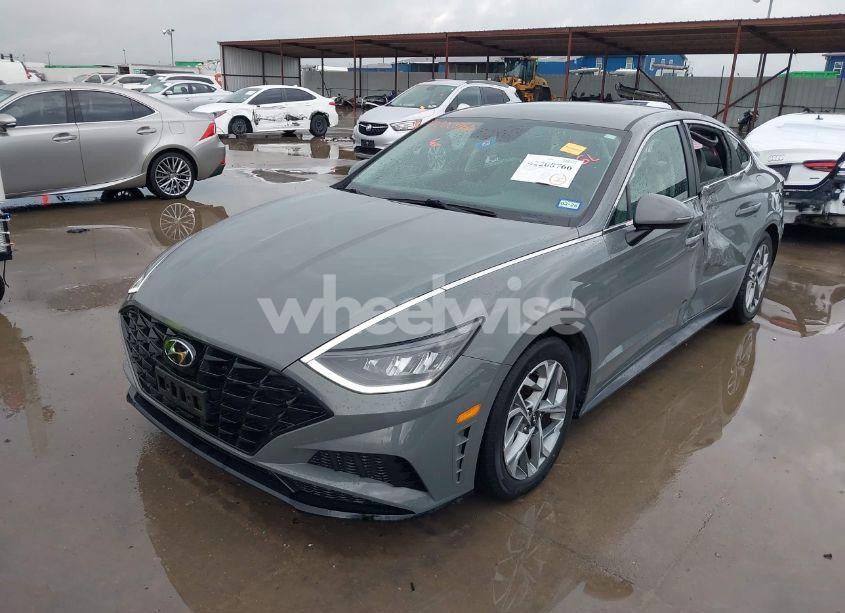 Photo 2 of 2020 Hyundai Sonata SEL (VIN 5NPEL4JA9LH035459)