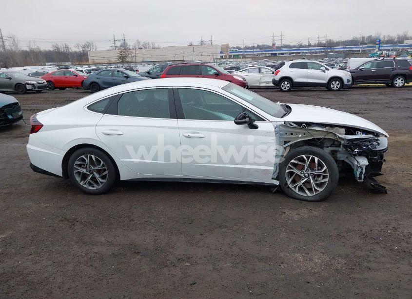 Photo 13 of 2021 Hyundai Sonata SEL (VIN 5NPEL4JA9MH105933)