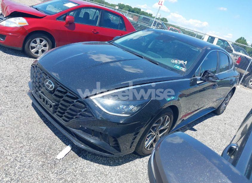 Photo 2 of 2021 Hyundai Sonata SEL (VIN 5NPEL4JA9MH114860)