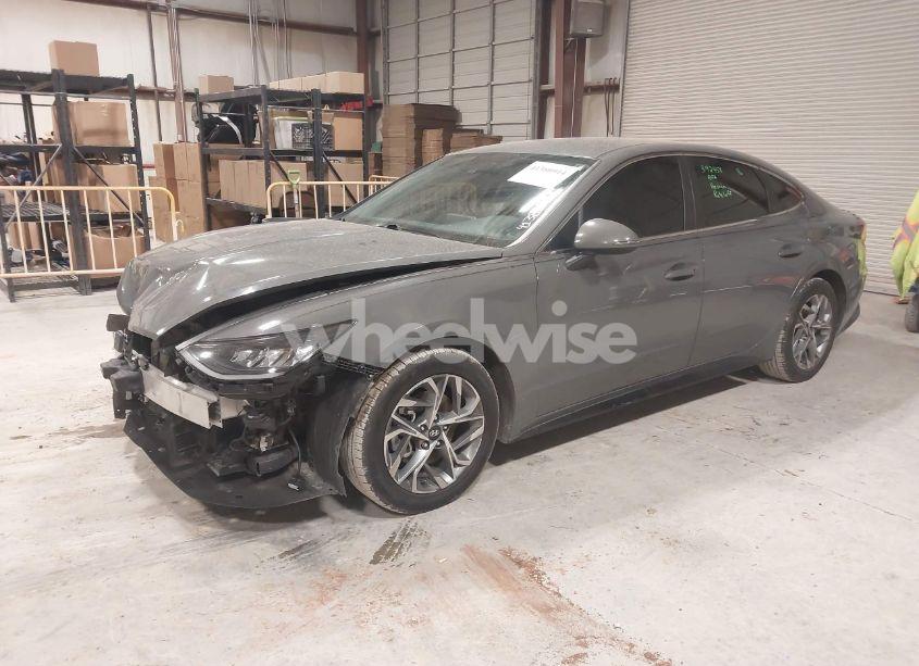 Photo 2 of 2020 Hyundai Sonata SEL (VIN 5NPEL4JAXLH003863)