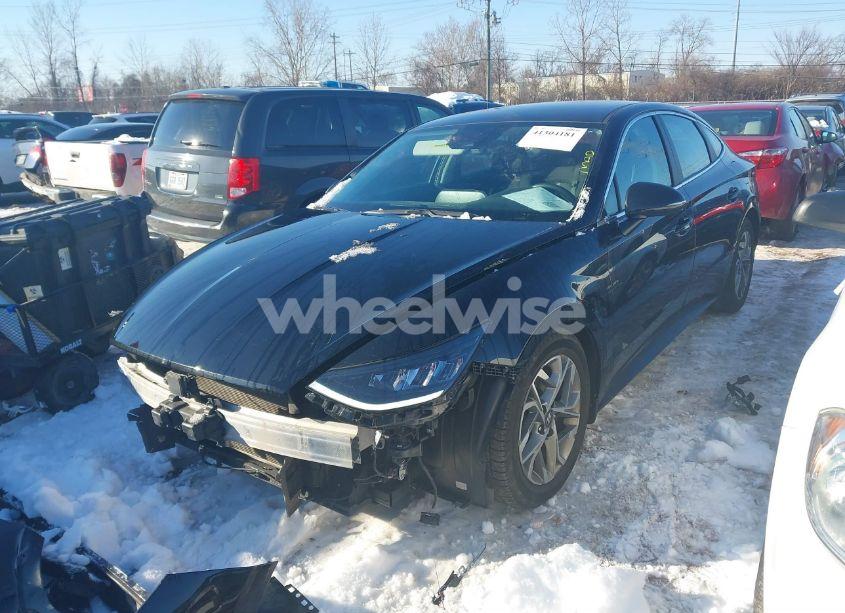 Photo 2 of 2021 Hyundai Sonata SEL (VIN 5NPEL4JAXMH067838)