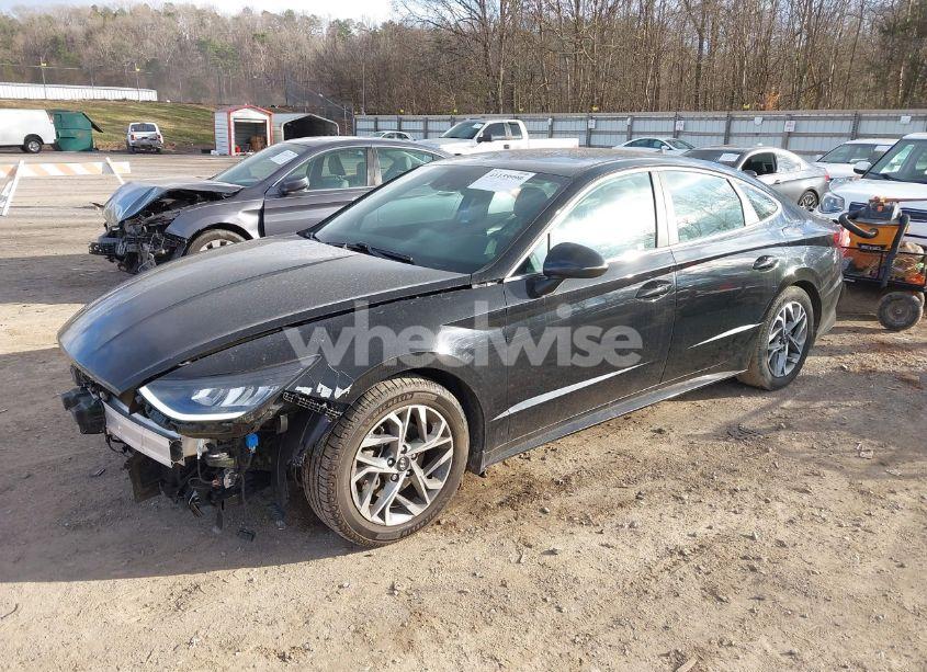 Photo 2 of 2021 Hyundai Sonata SEL (VIN 5NPEL4JAXMH107397)