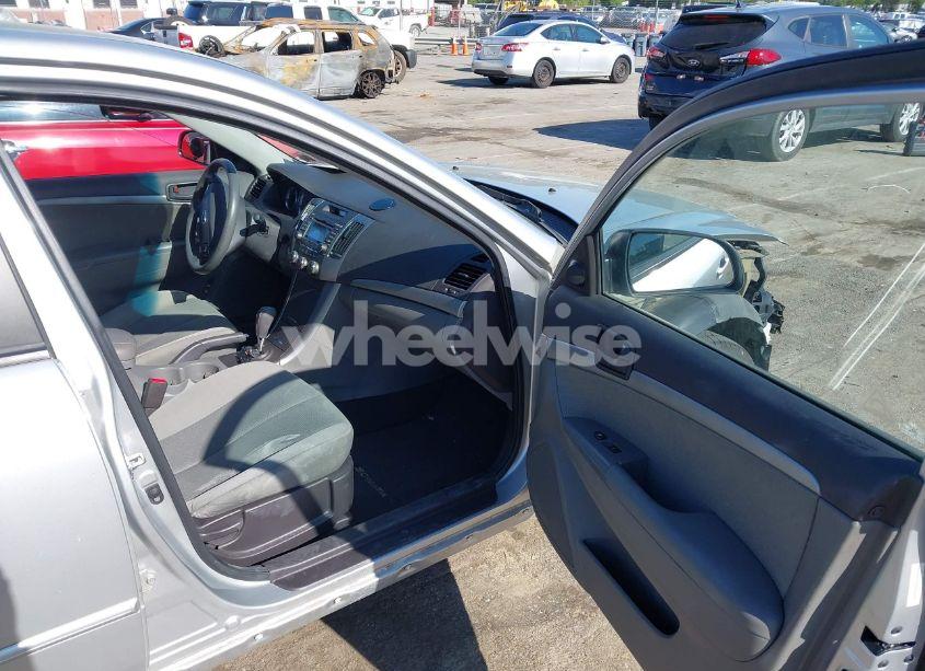 Photo 5 of 2009 Hyundai Sonata GLS (VIN 5NPET46C09H428432)