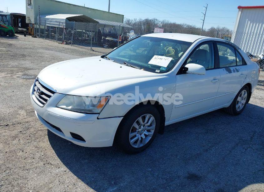 Photo 2 of 2009 Hyundai Sonata GLS (VIN 5NPET46C09H502481)