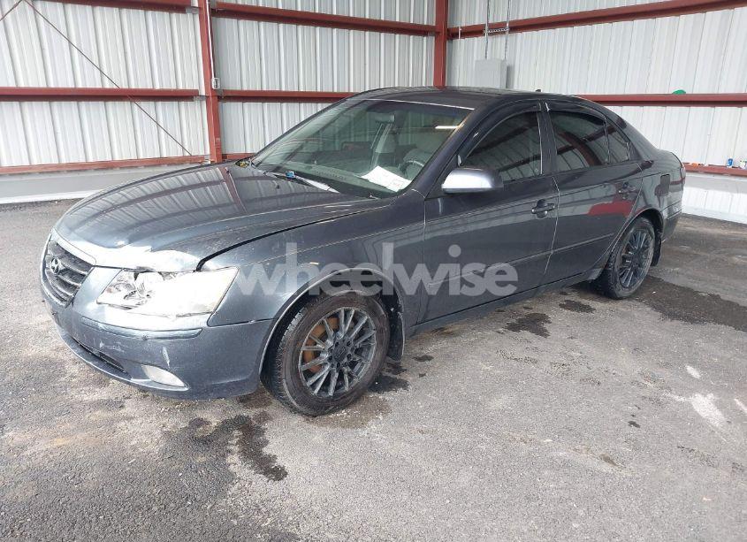 Photo 2 of 2009 Hyundai Sonata GLS (VIN 5NPET46C09H557142)