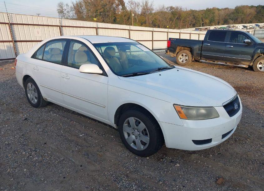 2008 Hyundai Sonata GLS (VIN 5NPET46C18H374928) main photo