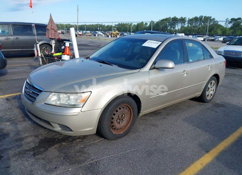 Photo 2 of 2009 Hyundai Sonata GLS (VIN 5NPET46C19H441111)