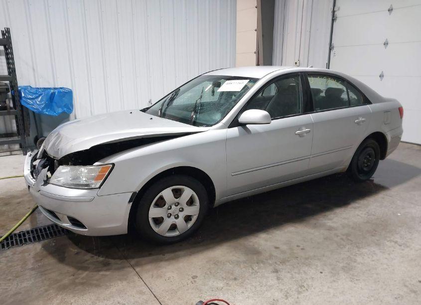 Photo 2 of 2009 Hyundai Sonata GLS (VIN 5NPET46C19H544240)