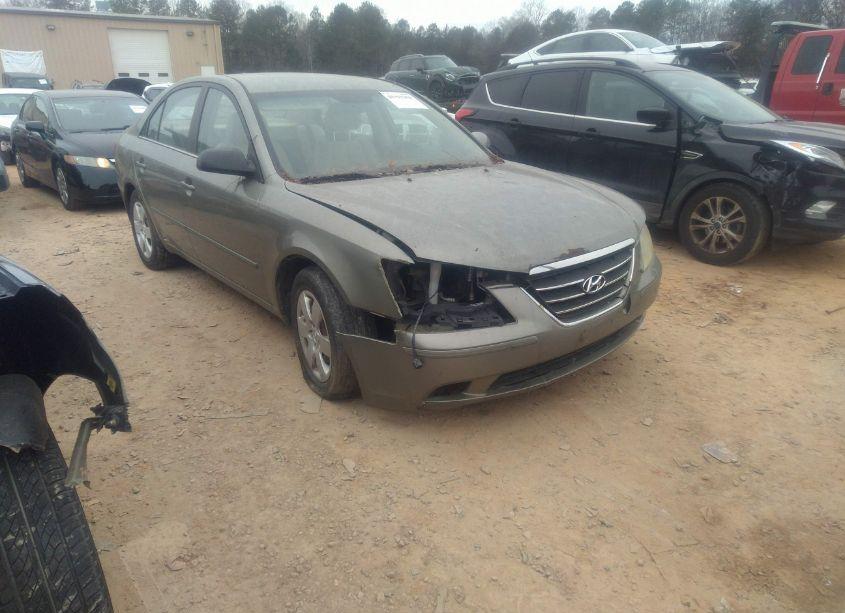 2009 Hyundai Sonata GLS (VIN 5NPET46C19H552130) main photo