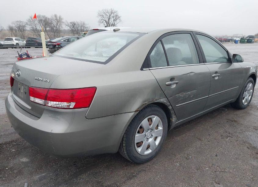 Photo 4 of 2007 Hyundai Sonata GLS (VIN 5NPET46C27H274562)