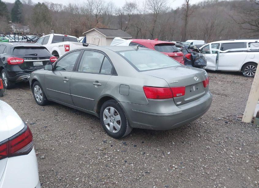 Photo 3 of 2009 Hyundai Sonata GLS (VIN 5NPET46C29H440677)