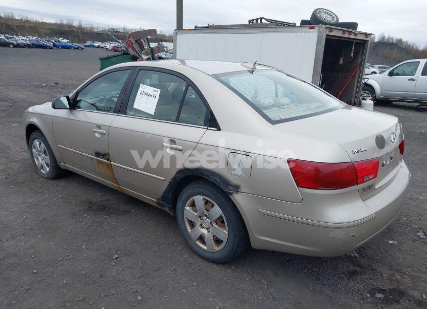 Photo 3 of 2009 Hyundai Sonata GLS (VIN 5NPET46C29H454997)