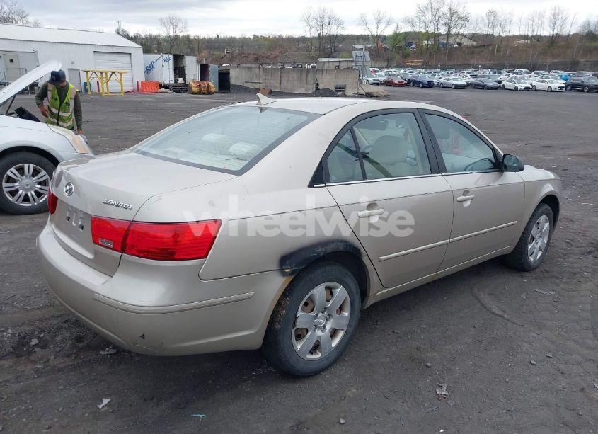 Photo 4 of 2009 Hyundai Sonata GLS (VIN 5NPET46C29H454997)
