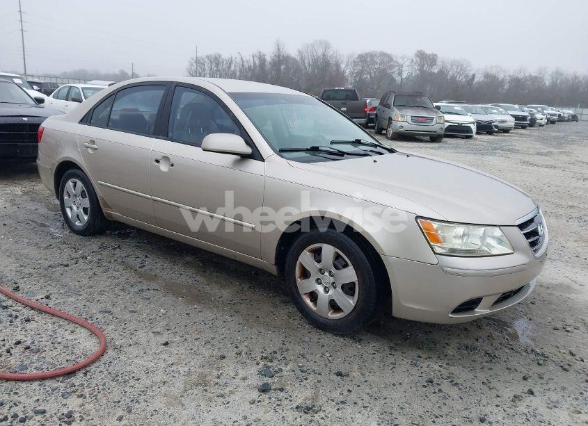 2009 Hyundai Sonata GLS (VIN 5NPET46C29H531562) main photo