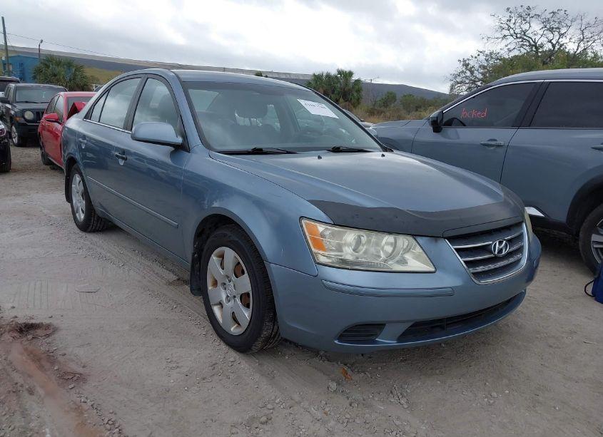 2009 Hyundai Sonata GLS (VIN 5NPET46C29H553948) main photo
