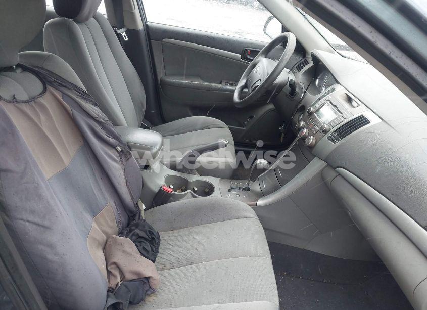 Photo 5 of 2009 Hyundai Sonata GLS (VIN 5NPET46C39H571584)