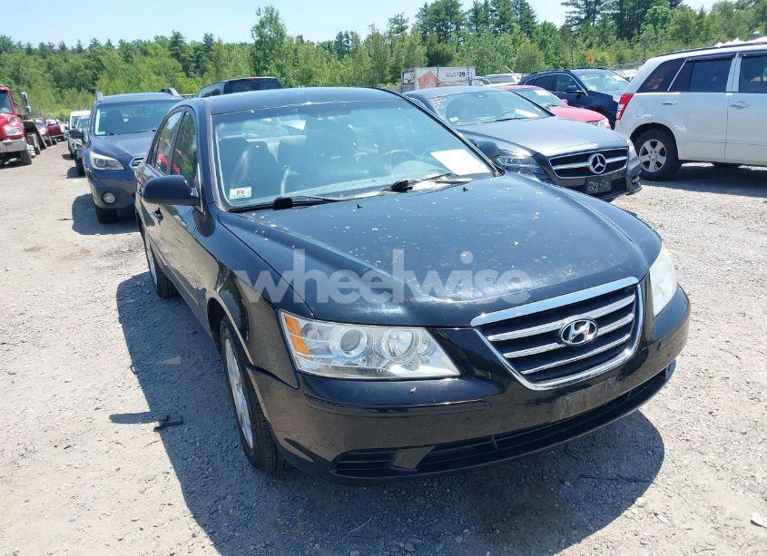 2009 Hyundai Sonata GLS (VIN 5NPET46C39H573769) main photo