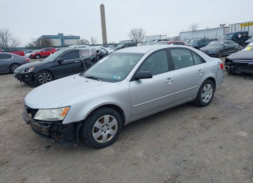 Photo 2 of 2009 Hyundai Sonata GLS (VIN 5NPET46C49H541879)