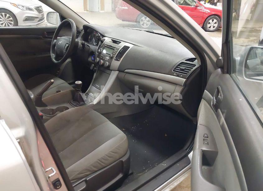 Photo 5 of 2009 Hyundai Sonata GLS (VIN 5NPET46C49H554454)