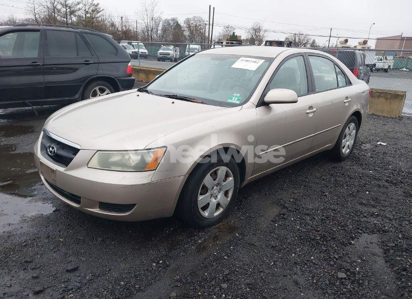 Photo 2 of 2007 Hyundai Sonata GLS (VIN 5NPET46C57H203128)
