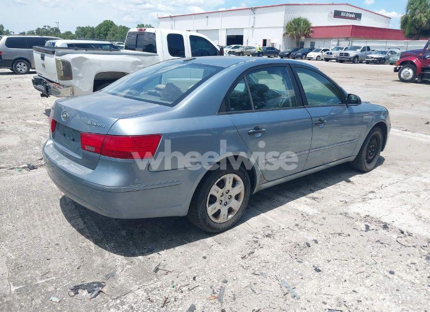 Photo 4 of 2009 Hyundai Sonata GLS (VIN 5NPET46C59H424912)