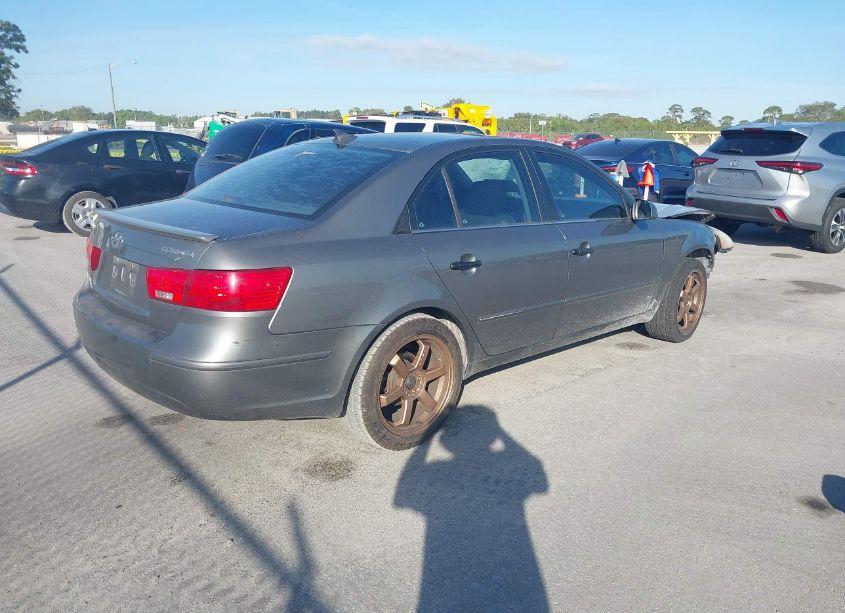Photo 4 of 2009 Hyundai Sonata GLS (VIN 5NPET46C59H426286)