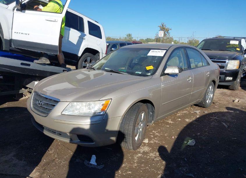 Photo 2 of 2009 Hyundai Sonata GLS (VIN 5NPET46C59H443007)