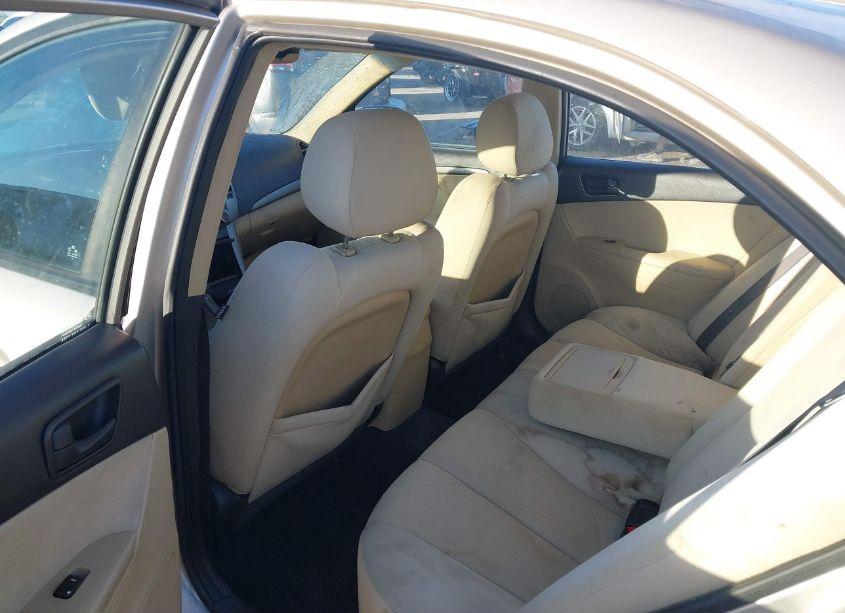Photo 8 of 2009 Hyundai Sonata GLS (VIN 5NPET46C59H492014)