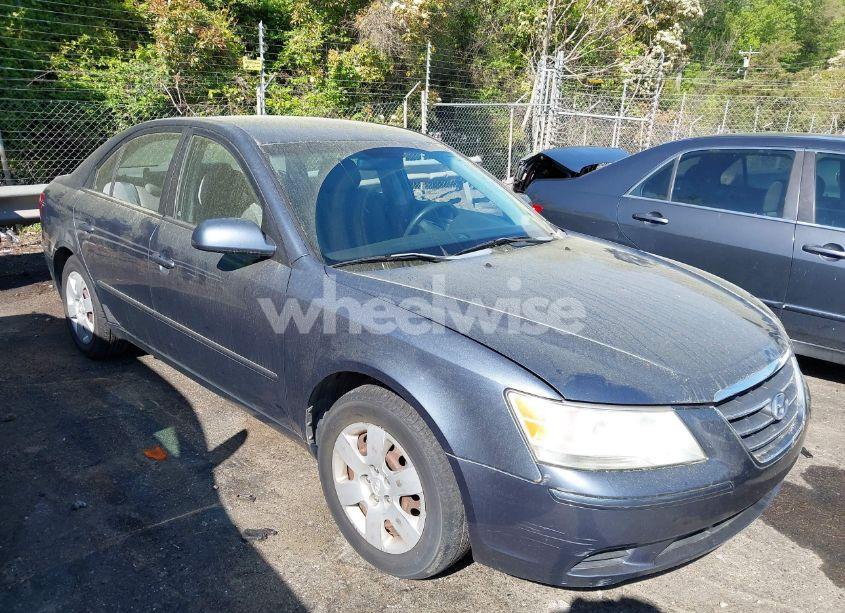 2009 Hyundai Sonata GLS (VIN 5NPET46C59H516473) main photo