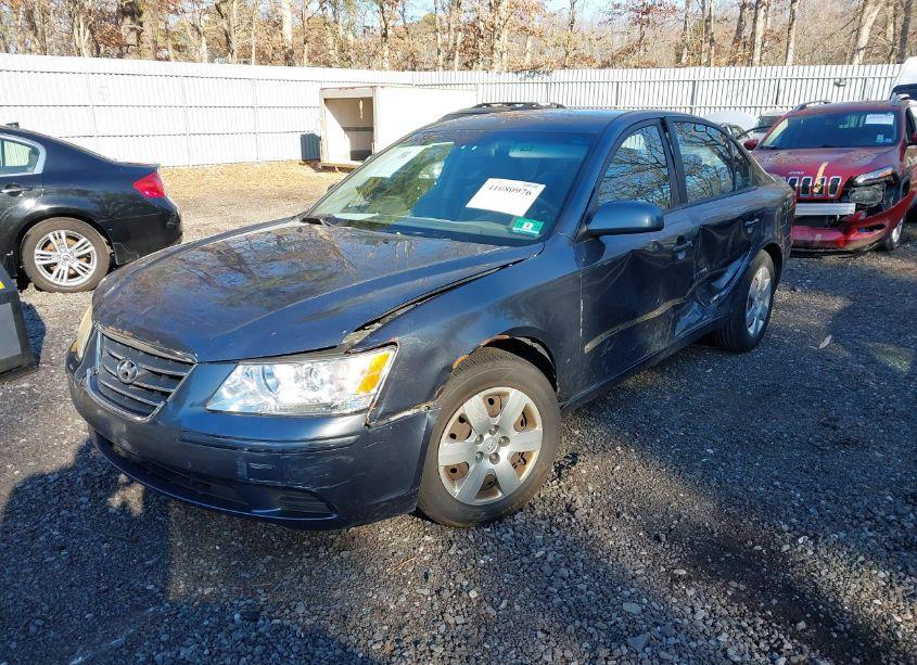 Photo 2 of 2009 Hyundai Sonata GLS (VIN 5NPET46C59H565740)