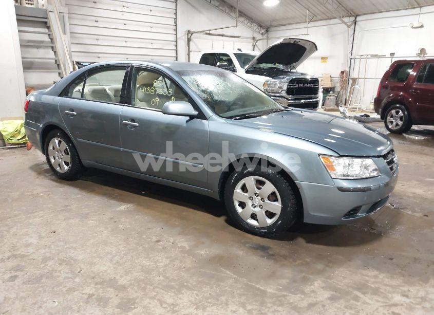 2009 Hyundai Sonata GLS (VIN 5NPET46C59H572154) main photo